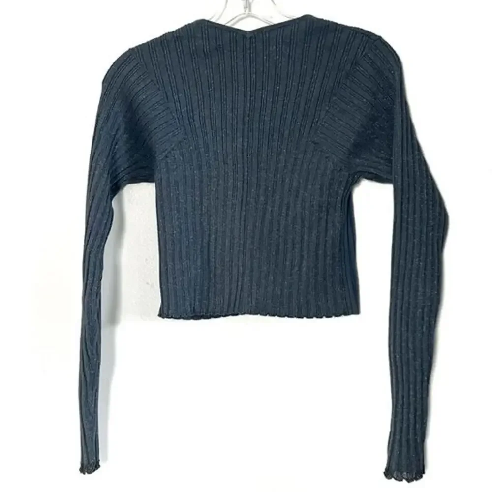 Chelsea Mak Blue Ribbed Button Cropped‎ Cardigan - Small - Picture 2 of 6